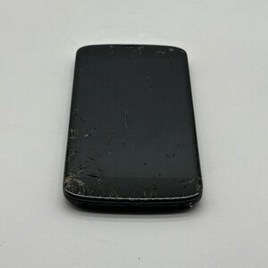 LG Google Nexus 4 E960 16GB Black Smartphone ( 2 Phones ) For Parts